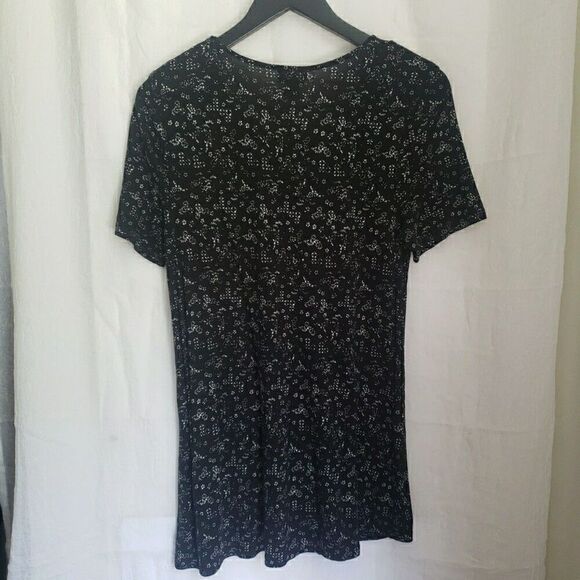 Old Navy Long Black White Short Sleeved Top Semi Sheer Women's Size M - Picture 5 of 8